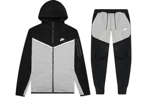 nike windrunner fake